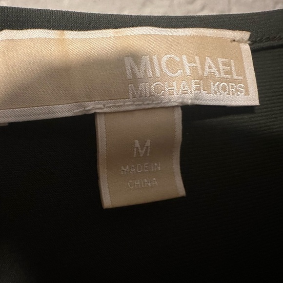 Cold-Shoulder Knit Top in Dark Green Michael Kors size M Medium - Picture 5 of 5